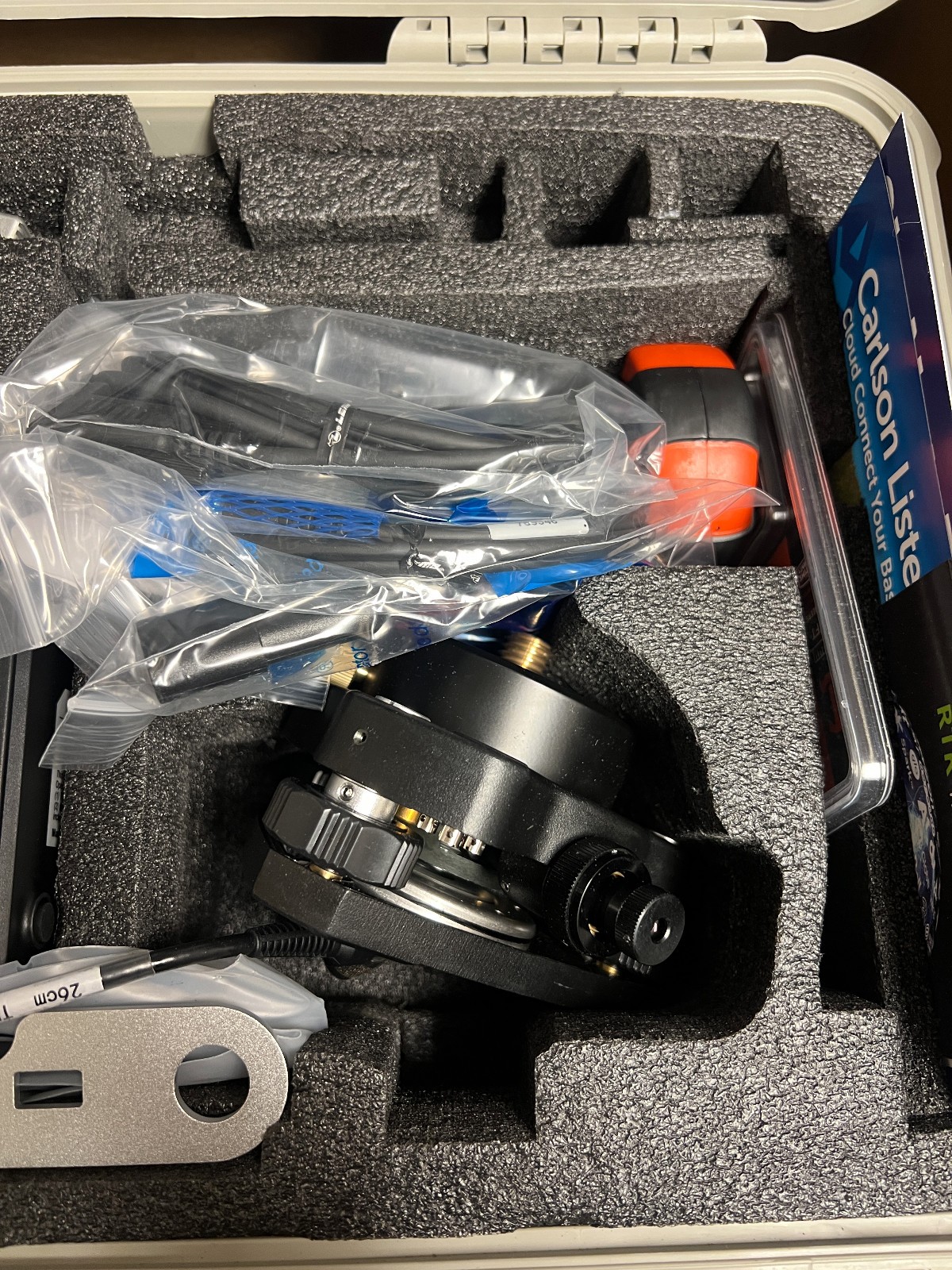 Carlson BRx7 Network Rover RTK GNSS Survey GPS Kit w/ Case & Accessories – NEW