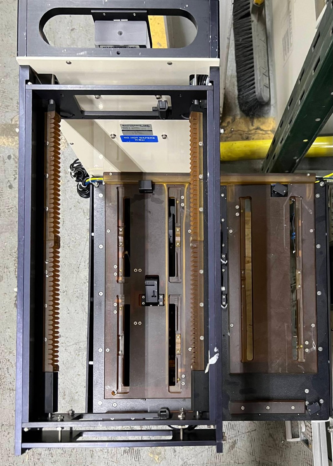 Mactronix Eureka 4 (LB2850PS) Wafer Transfer & Handling