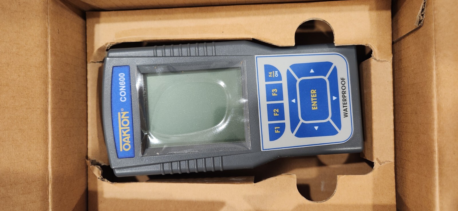 Oakton CON 600 waterproof handheld conductivity/TDS meter kit – USA Seller