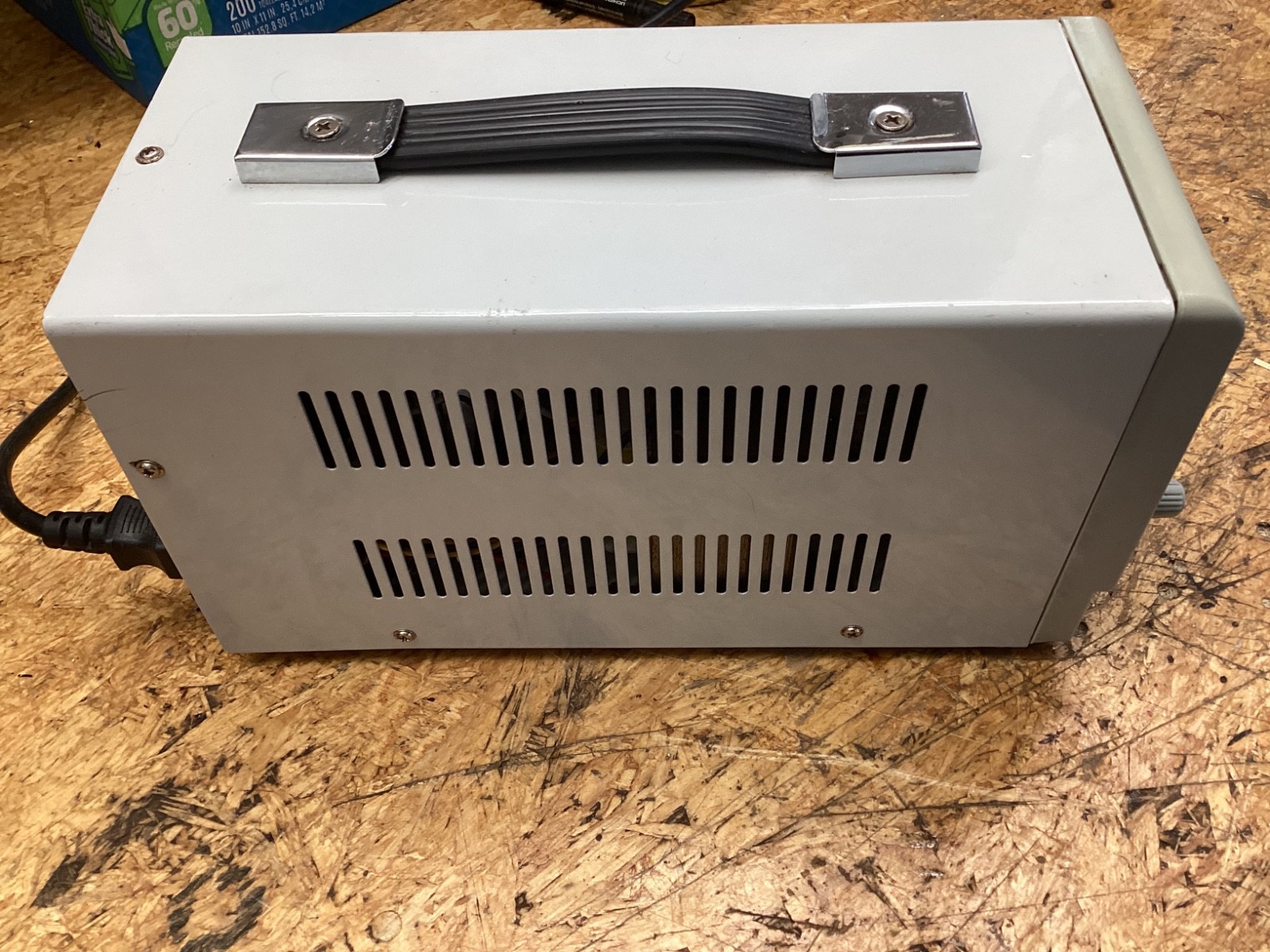 MasTech Model: GPS-1850D DC Power Supply. 0 – 18V 0 – 5A, Excellent Condition