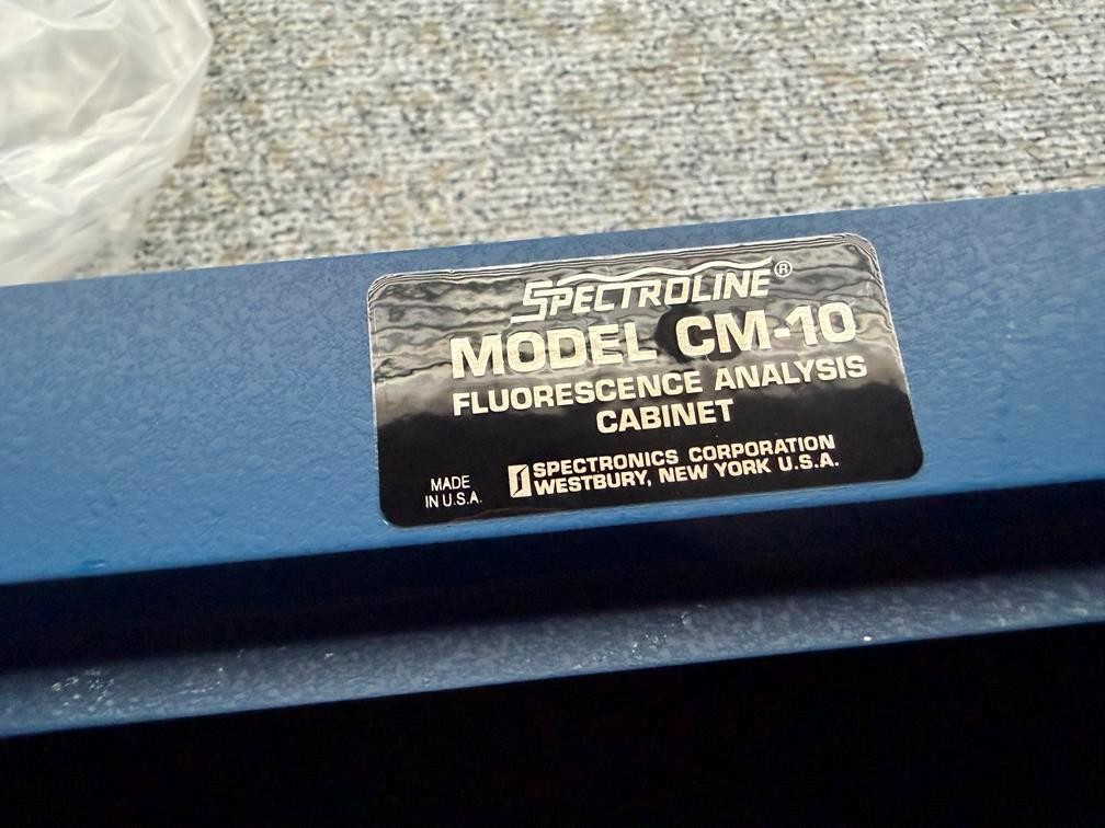 SpectroLine CM-10 Fluorescence Analysis Cabinet w EA-140 light – new in box!