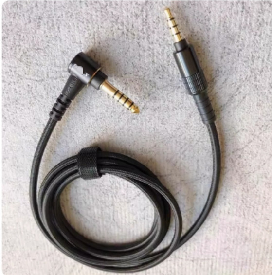 1Pcs 4FT/1.2m Balanced 4.4mm Audio cable MUC-S12NB1 MDR WH 3.5mm Headphones New