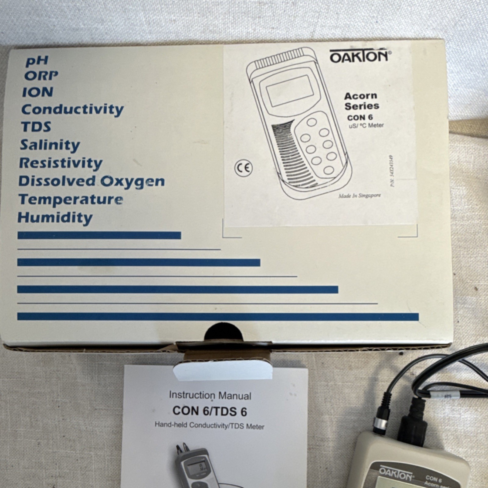 Oakton Acorn Series CON 6 Conductivity Meter 0-200.0mS 35606-10: in box, unused