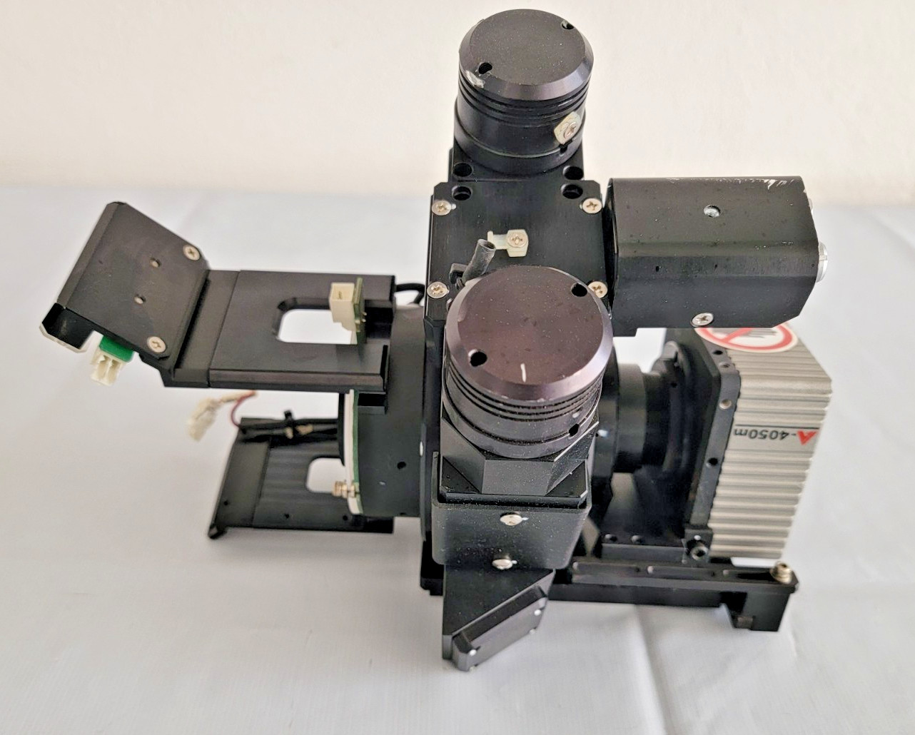 Adimec A4050m/21С Industrial Camera Inspection + camera lens 15um-7.0