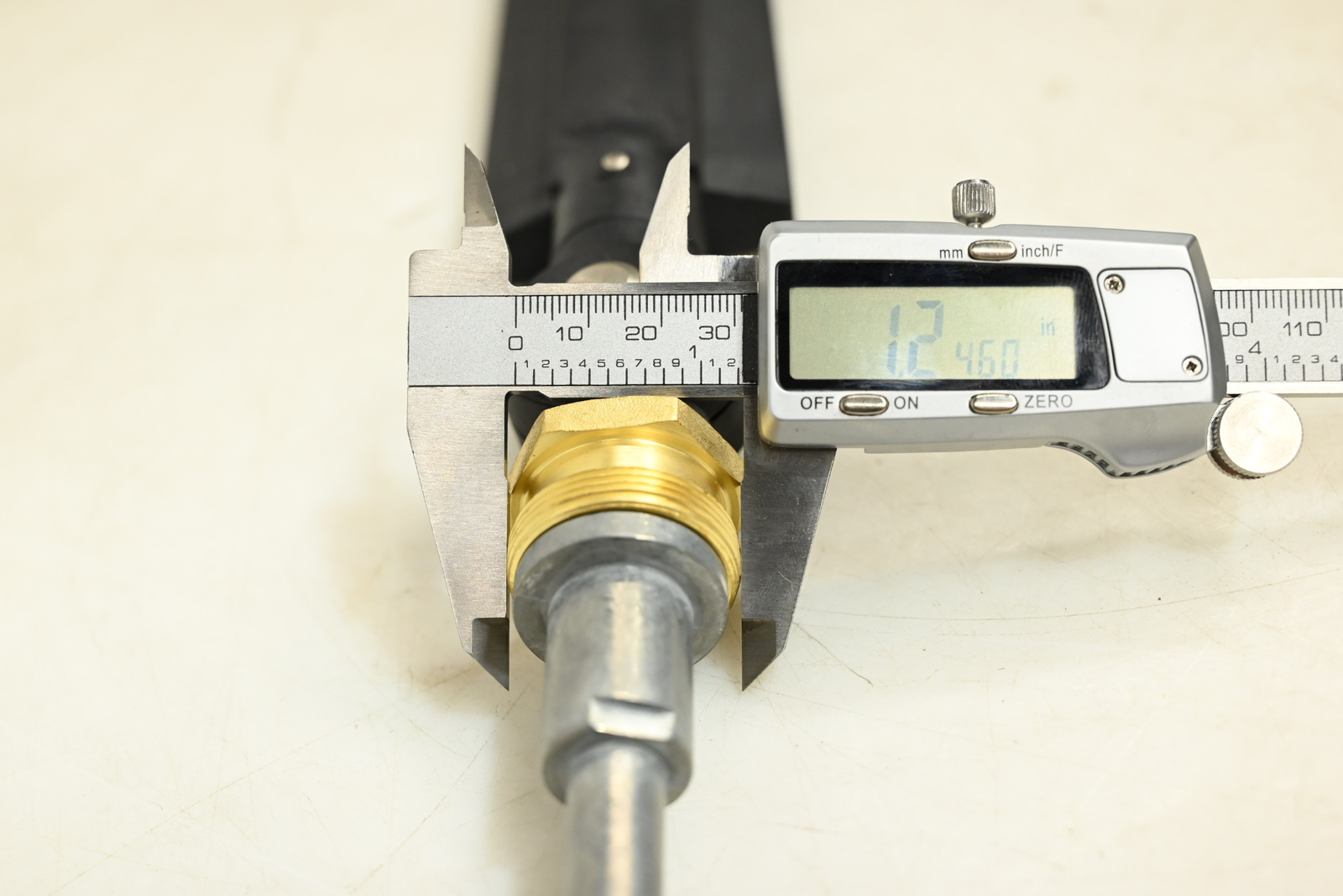 9VU35-240 9 in. Variangle Thermometer with 3.5 in. Stem – 30-240F Weiss