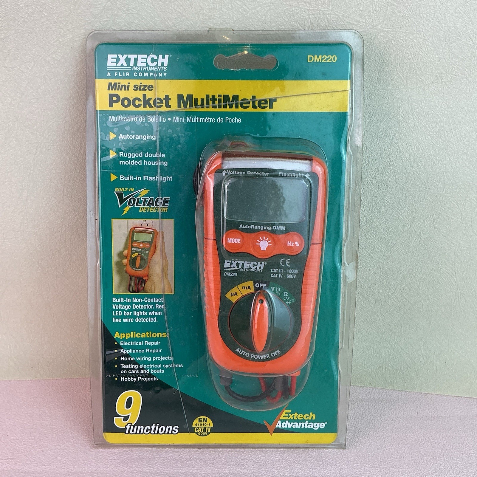EXTECH INSTRUMENTS DM220 Mini Size Pocket Multi-Meter*NEW IN PACKAGING*FAST SHIP