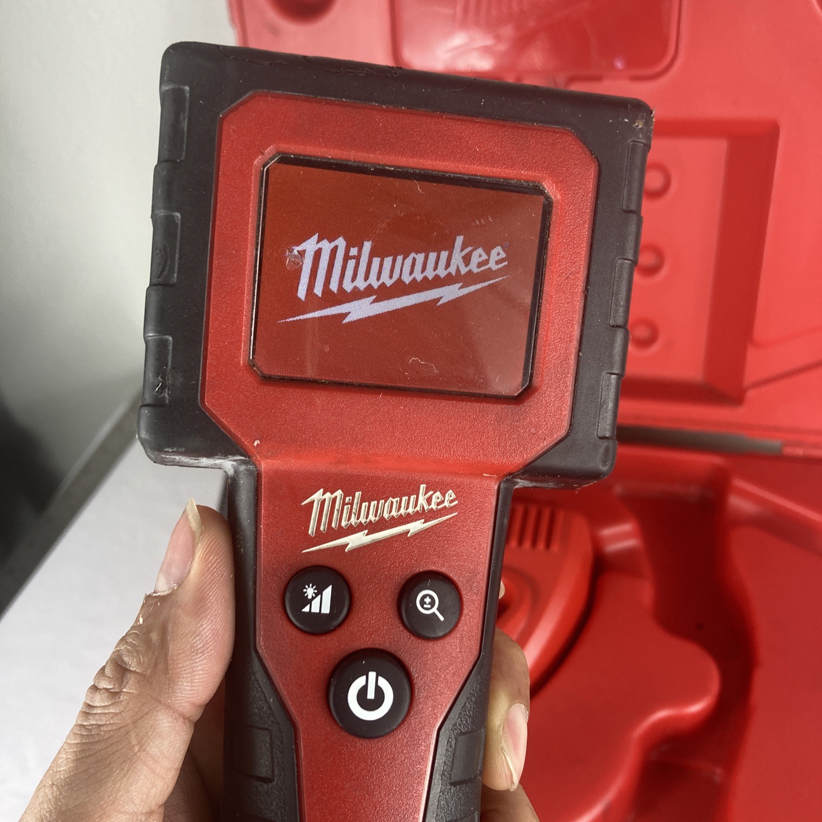 Milwaukee 2313-21 M12 12 Cordless M-Spector Digital Inspection 360 Camera Kit