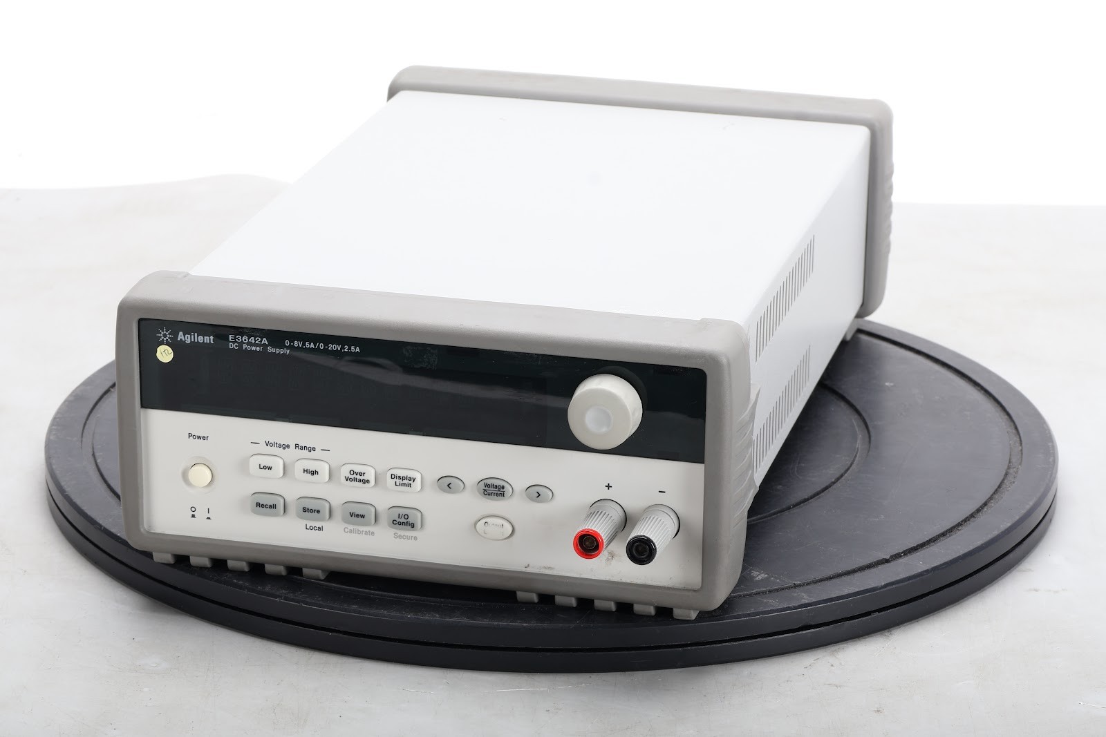 Agilent E3642A 0-8V,5A / 0-20V,2.5A DC Power Supply – AS IS For Parts