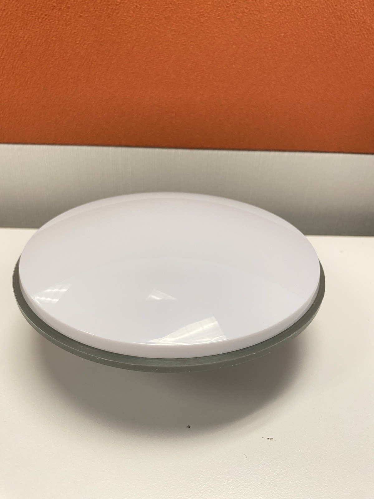 High-Precision Multi-Band GNSS Antenna