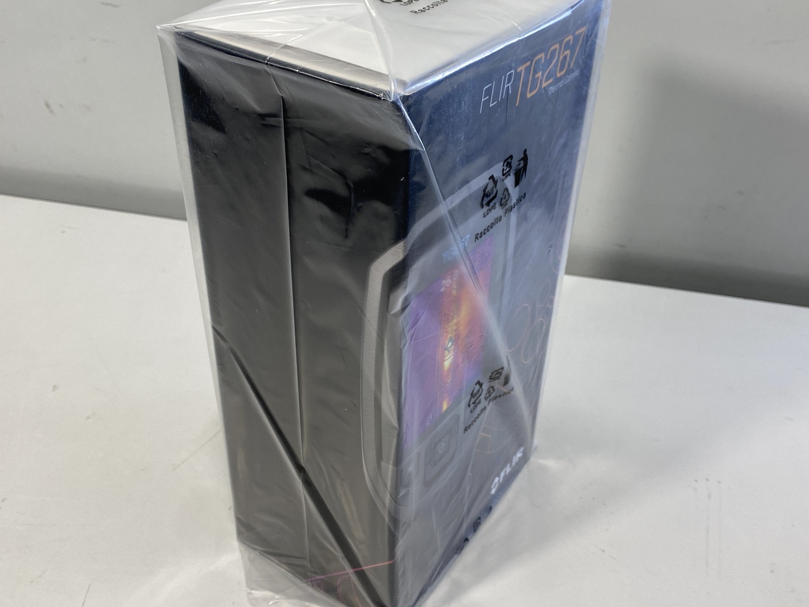 Flir Tg267 Thermal Camera Brilliant 2.4 Inch Screen B07XH96SK4