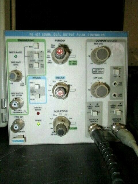 Pulse Generator 50 MHz Dual Output TESTED! Tektronix PG507