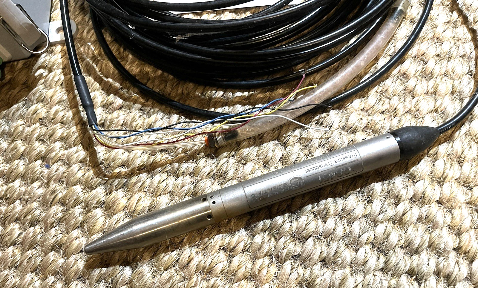 YSI WaterLOG Model H-500XL Data Logging System with Transducer