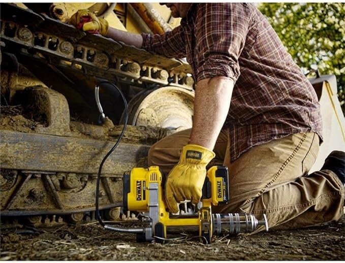 DEWALT 20V MAX Cordless Grease Gun – Tool Only DCGG571B