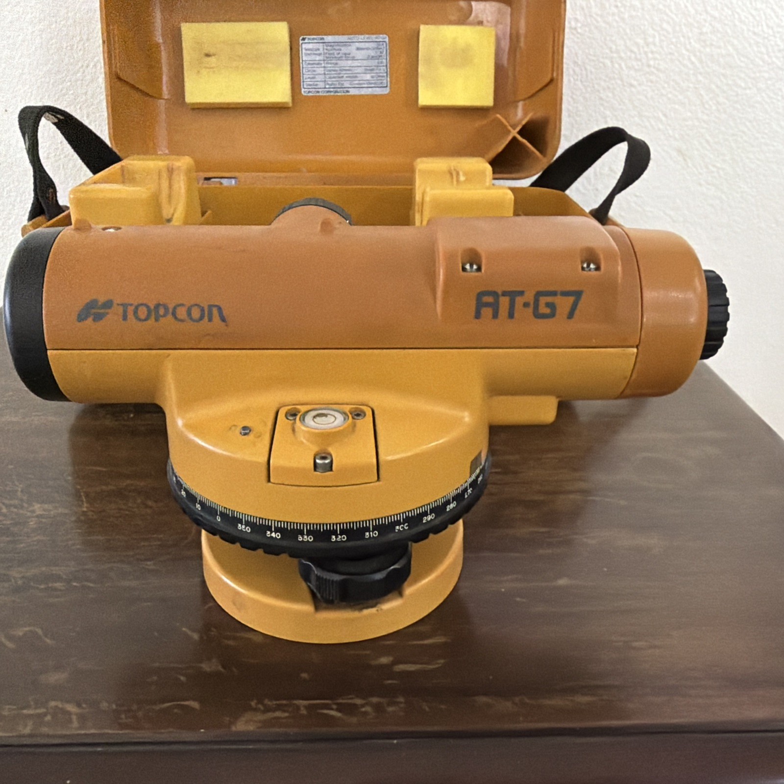 Topcon Auto-Level AT-G7 Surveyor’s Instrument /hard Case. Clear lens Untested