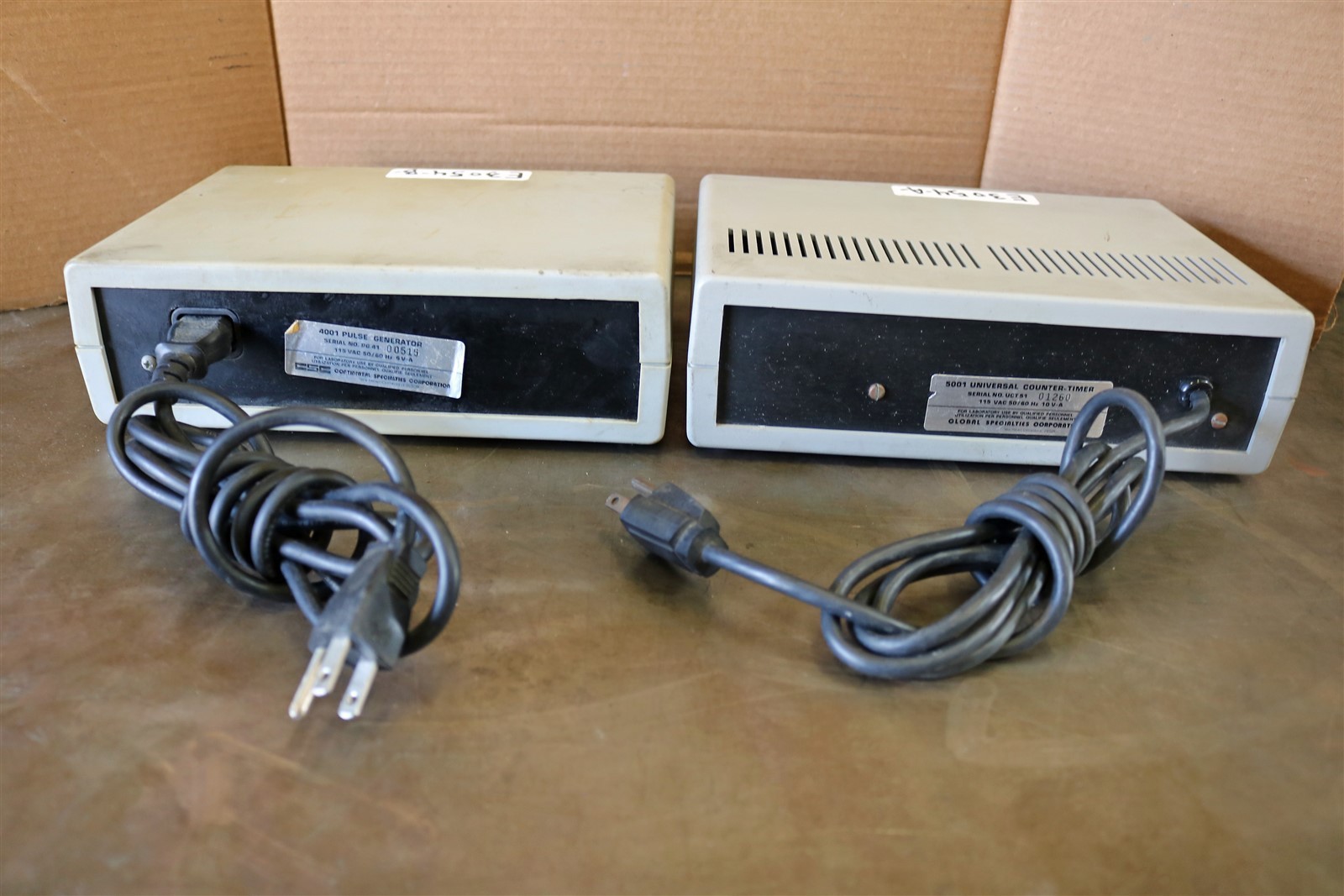 4001 Pulse Generator & 5001 Universal Counter Timer, Global Specialites – E3054