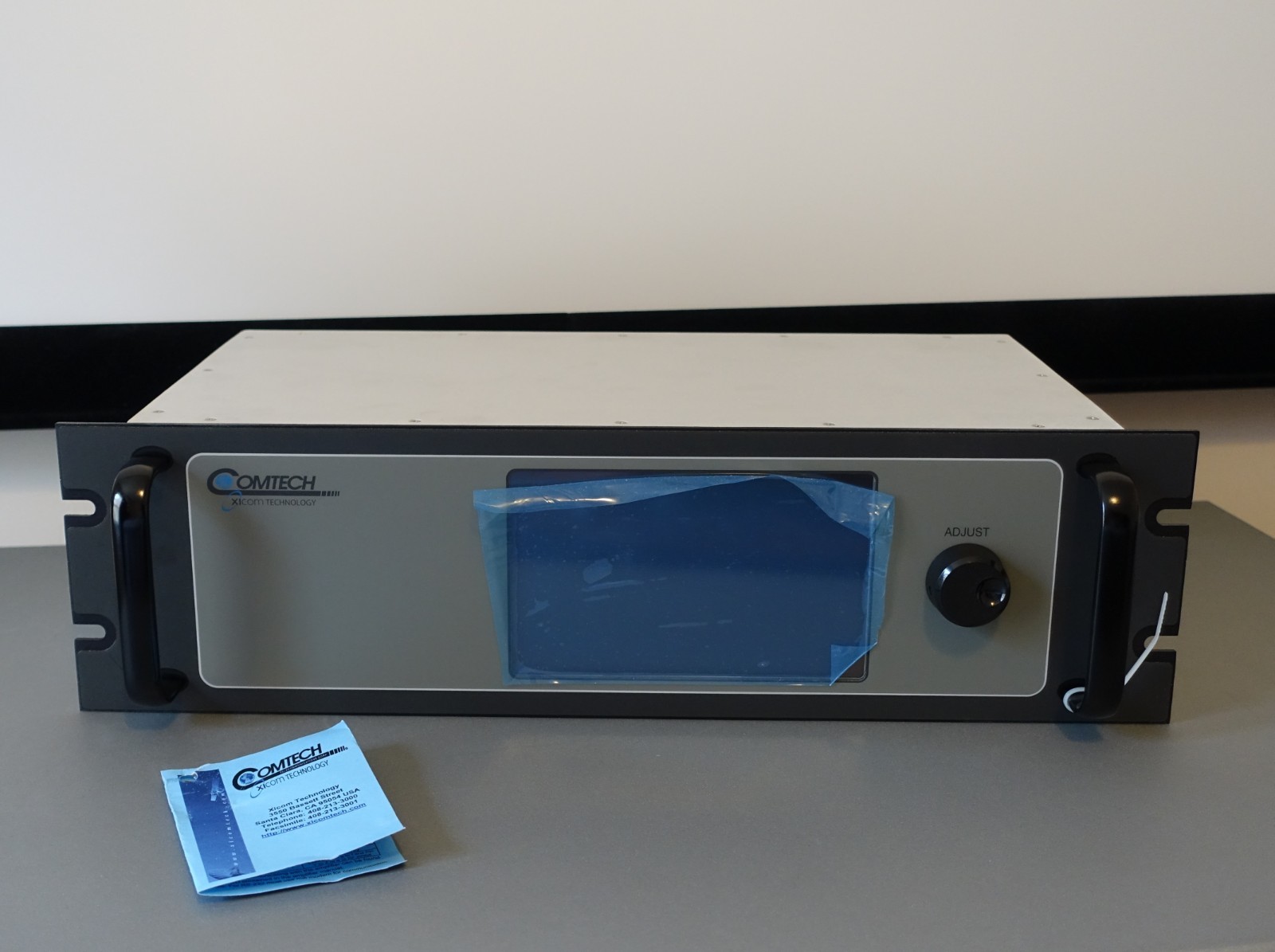 Comtech Xicom XTCT-124DE – LCD Touchscreen Controller