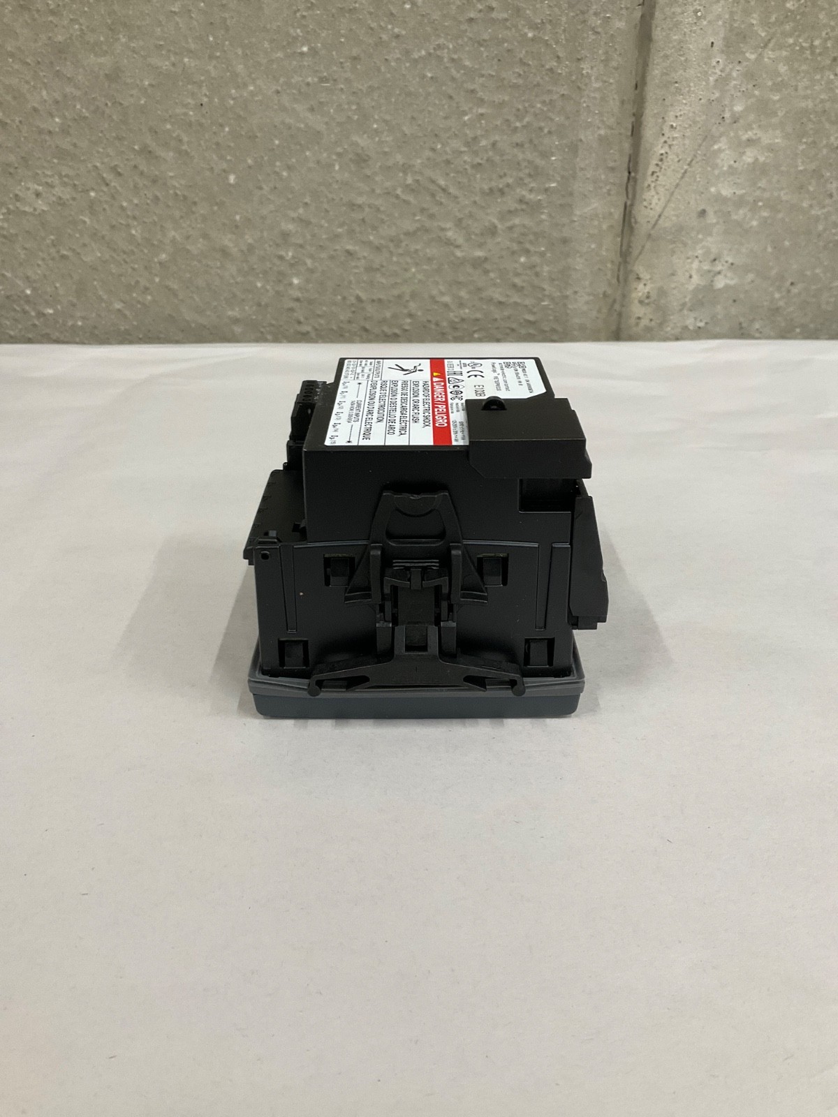 Schneider Electric PowerLogic PM5300 METSEPM5330 Power Parameter Meter