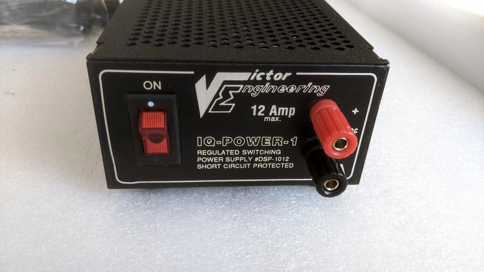 Victor IQ-Power-1 Regulated Switching 12 Amp Power Supply #DSP-1012 – New in Box