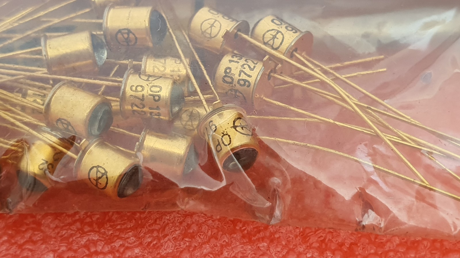 ar1 OPTEK OP132 Infra Red Emitter Yr 97, new old stock, Mexico, Qty – 35 pcs