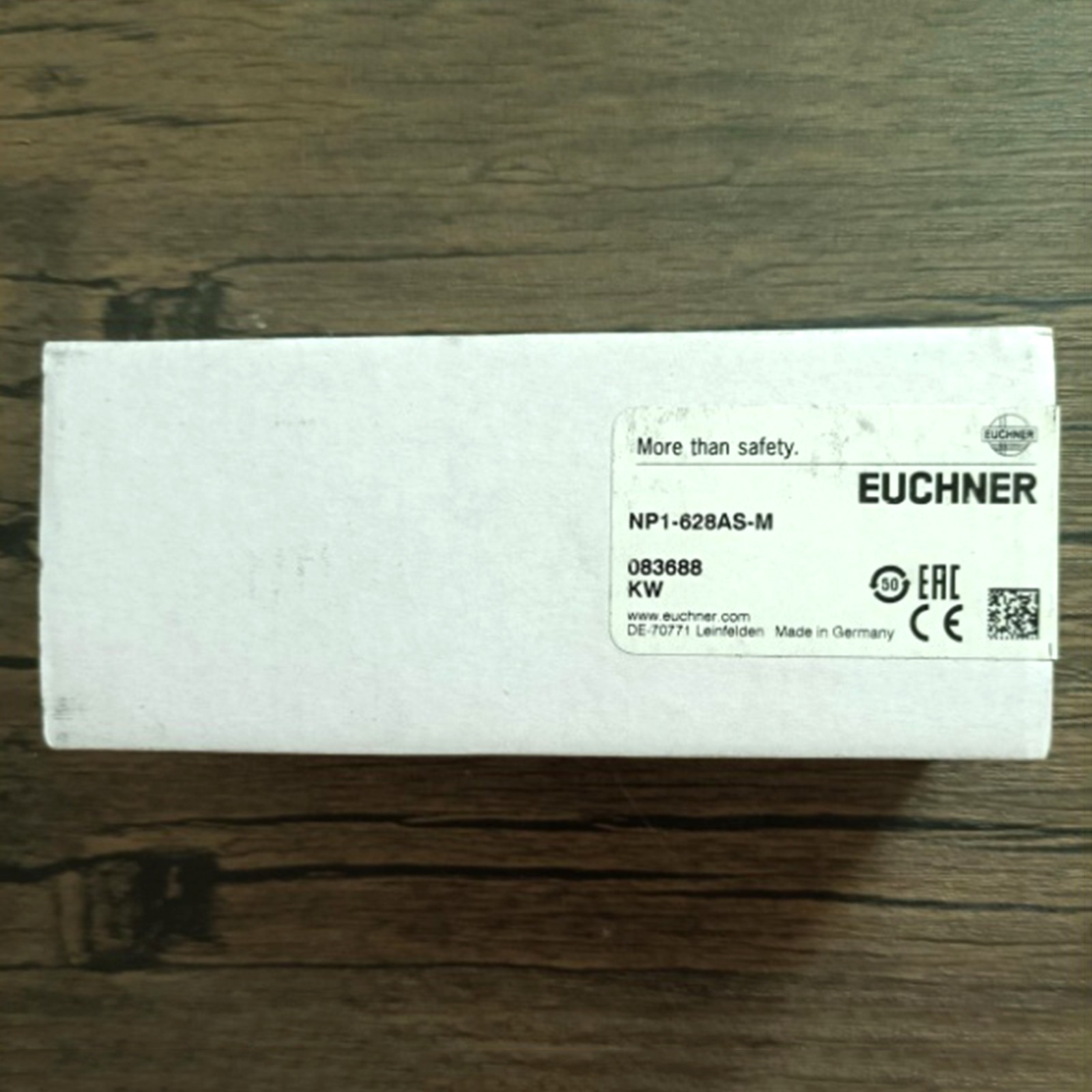 NEW EUCHNER 1PCS NP1-628AS-M Security Door lock 083688 ONE Year Warranty