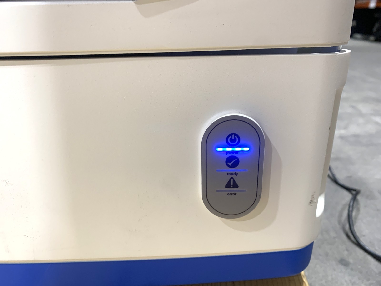 Agena Mass Array Analyzer 4 W/Chill Prep Module 100-240VAC Power Tested