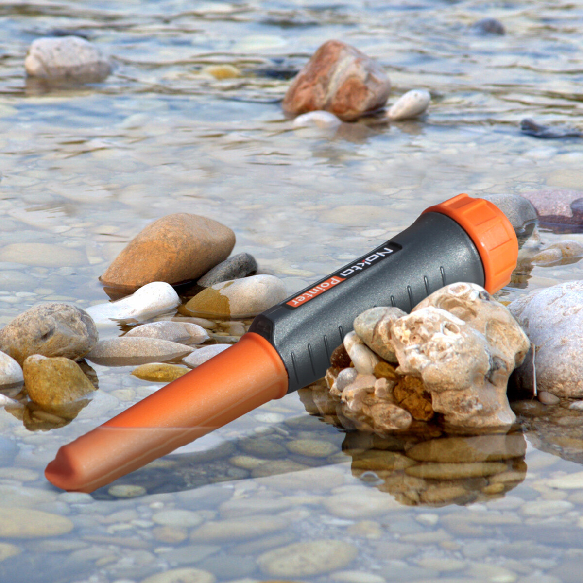 Nokta Pointer Waterproof Pinpointer Metal Detector with Holster, Cover