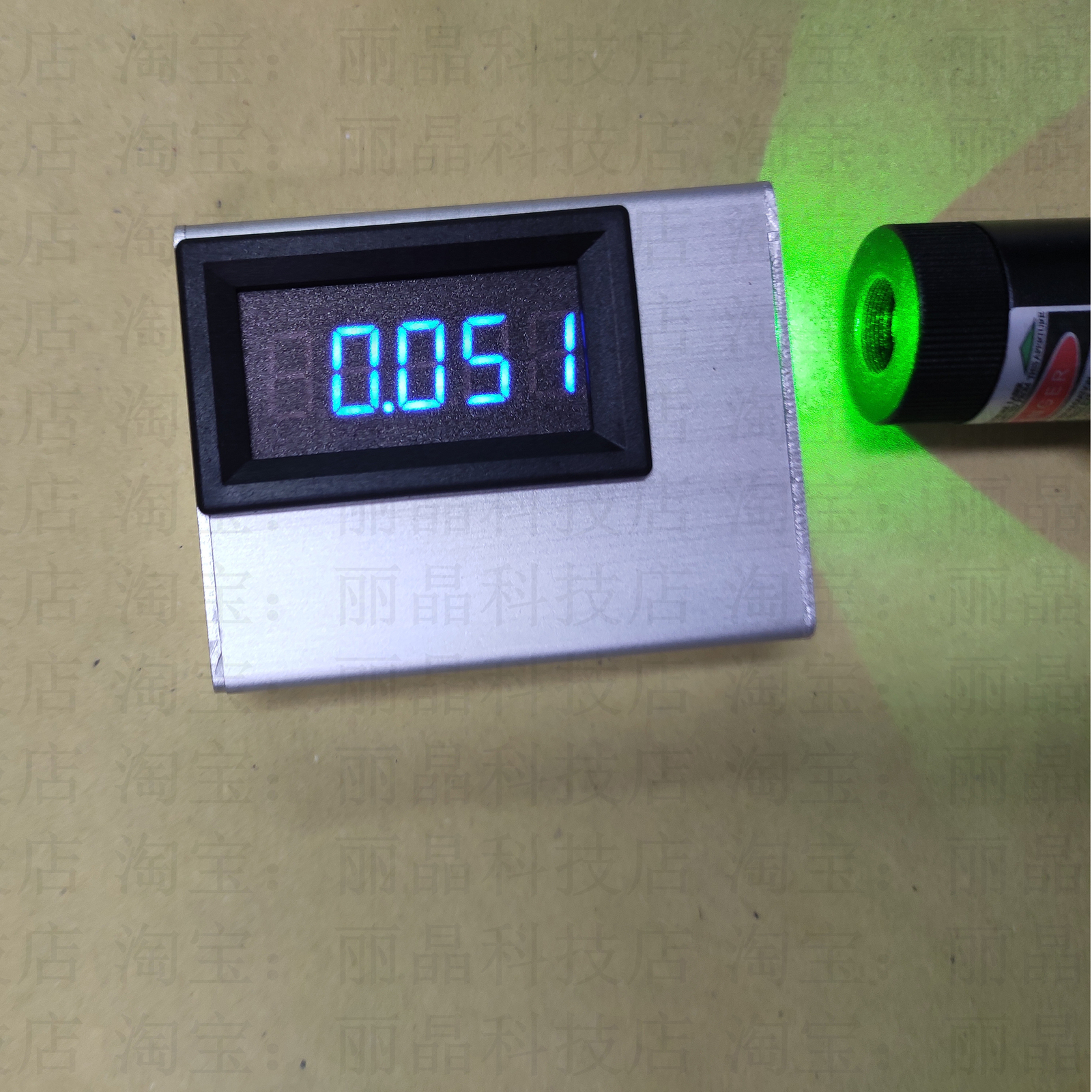 Mini Laser Power Meter Pocket Size Measuring Wavelength 390nm-1024nm Portable