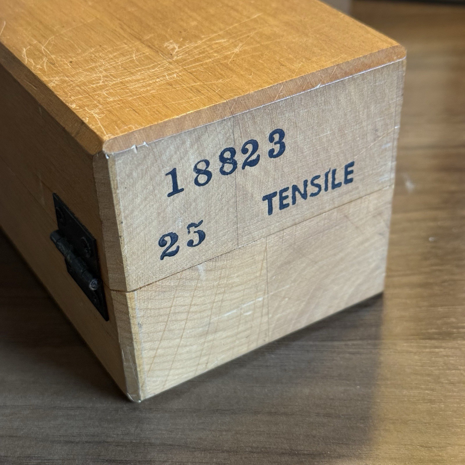 Dillon Force Gauge Tensile Model 25lb Capacity 1/4lb Divisions