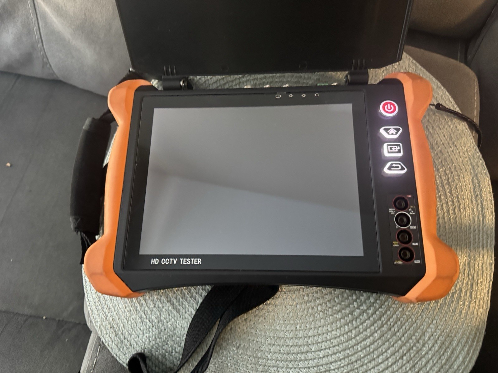 HD CCTV Tester 8″ Touchscreen 2048×1536 IP HDMI TVI AHD CVI CVBS PTZ Cable