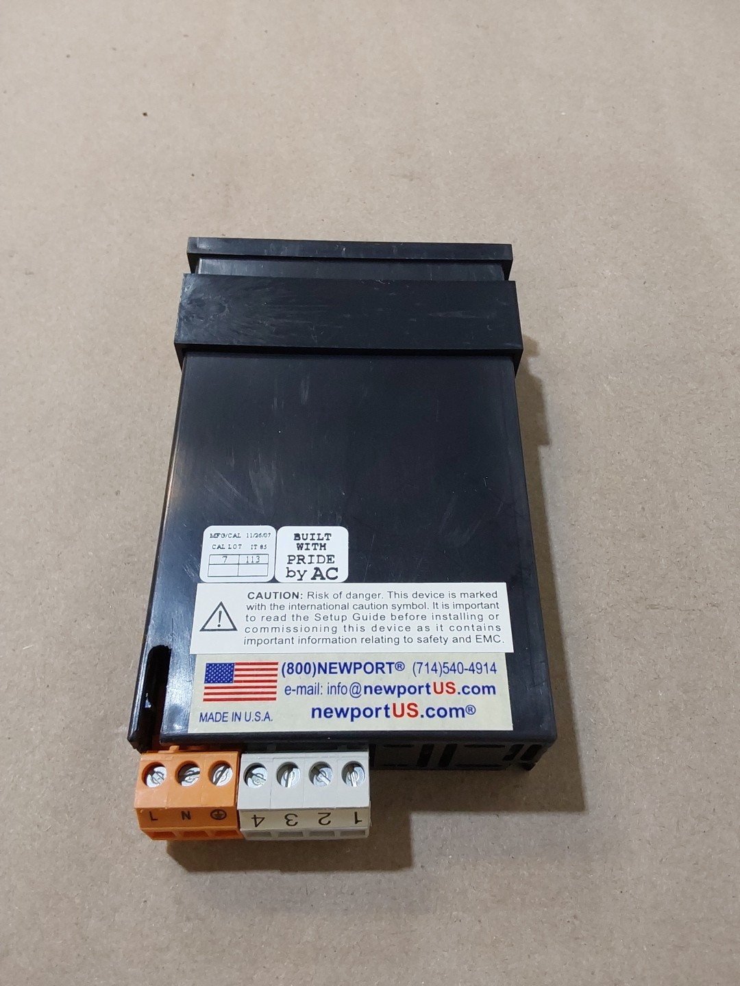 Newport 3 1/2 Digit Mini-Size DC Voltmeter 205-AV4 G C0 BL