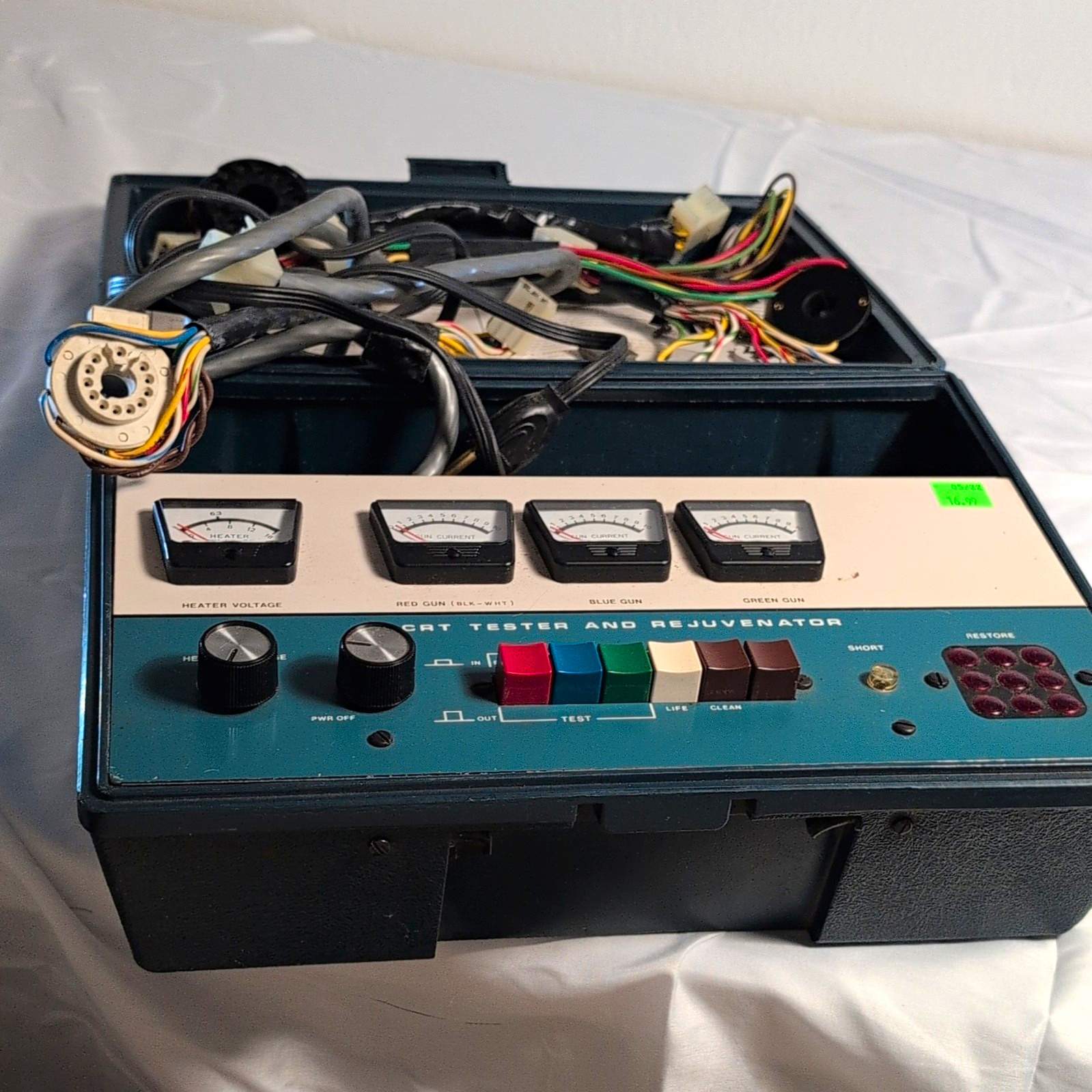 Simpson 390-1332 Analog CRT Tester & Rejuvenator Test Equipment Unit