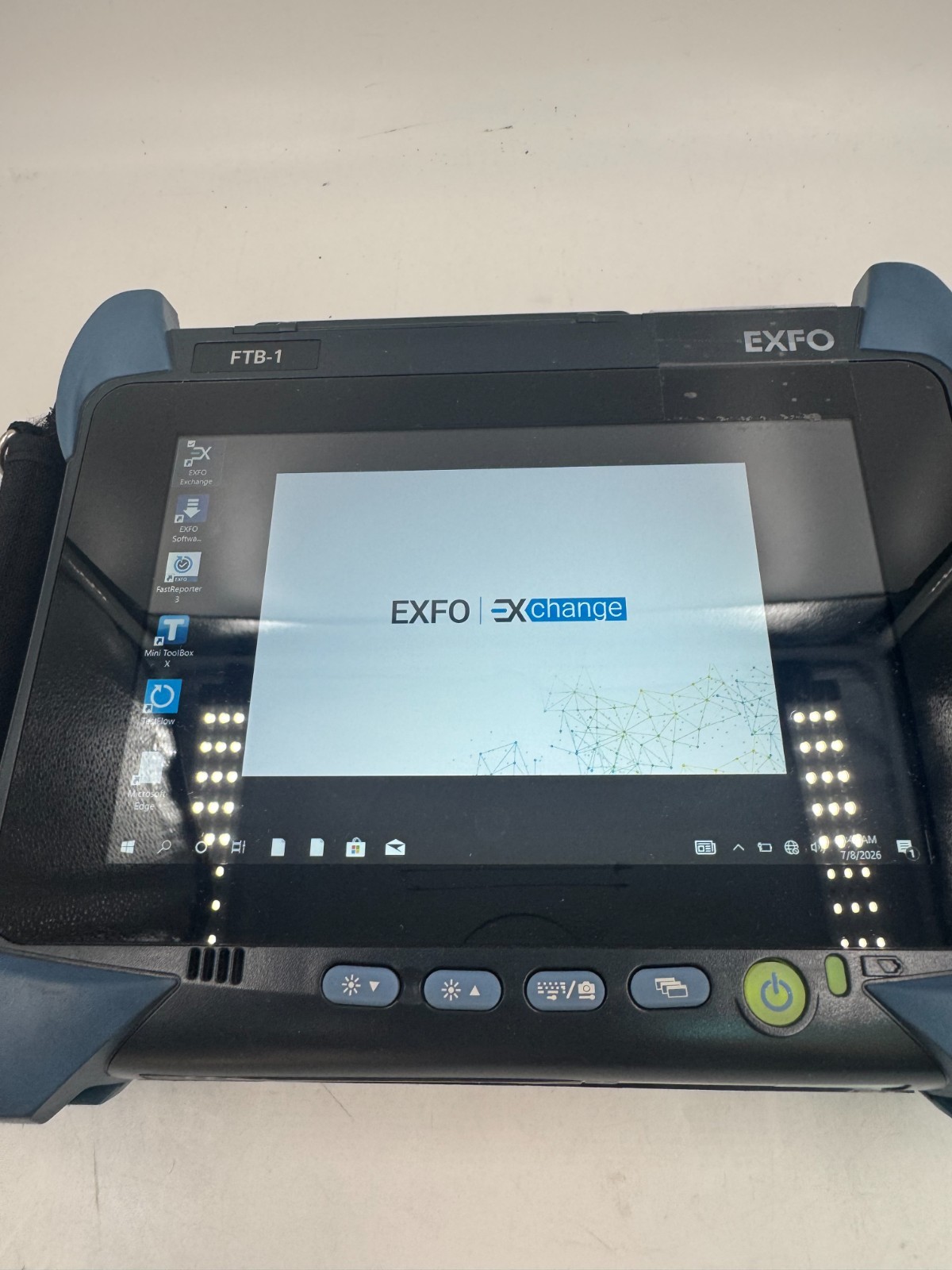 EXFO FTB-1 Handheld Modular Test Platform Mainframe Unit Touchscreen UK VAT