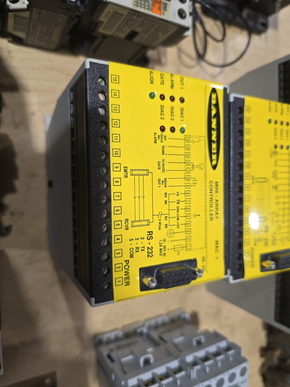 BANNER MINI-ARRAY CONTROLLER RS-232 MAC 1 B296